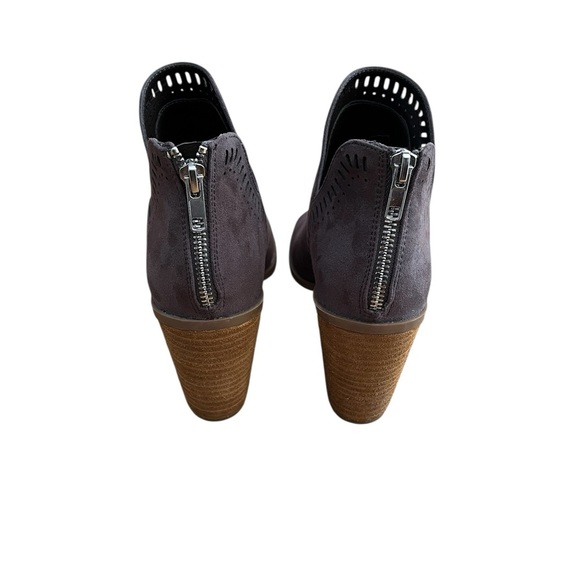 Womens’ Steve Madden Open Toe Heel Boots Size 8 - Picture 2 of 5